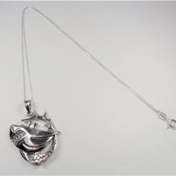 STERLING SILVER MAKO SHARK ANCHOR FISH NECKLACE